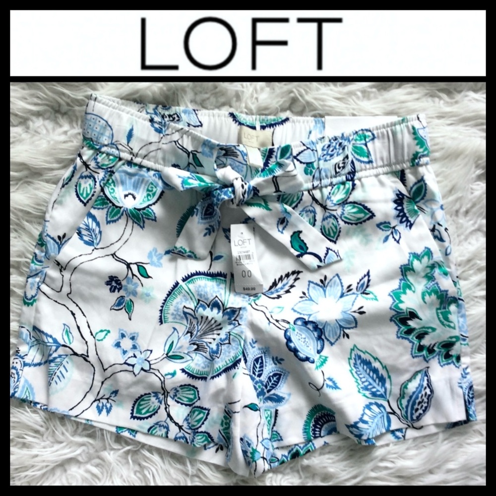 NWT Ann Taylor Loft Floral Tie Front Shorts